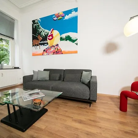 White 60 Qm - Zentral - Balkon - Messe Appartement *